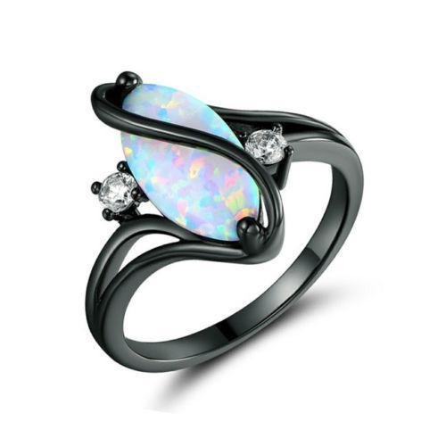 ILuxurious Opal Ring